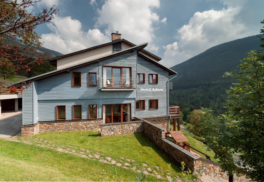 Hotel Adam Špindlerŭv Mlýn Eksteriør bilde