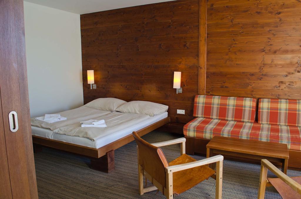 Hotel Adam Špindlerŭv Mlýn Rom bilde