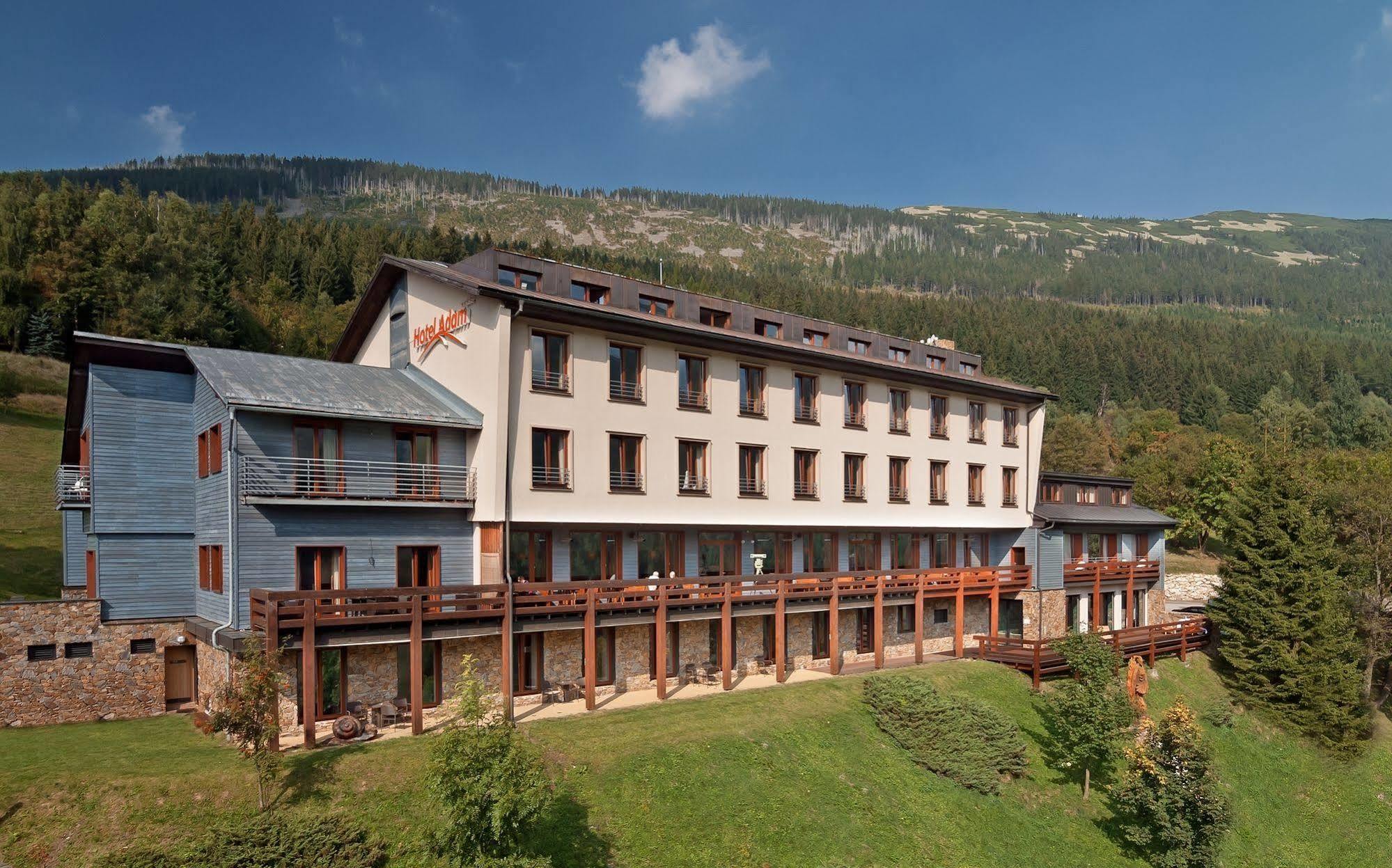 Hotel Adam Špindlerŭv Mlýn Eksteriør bilde
